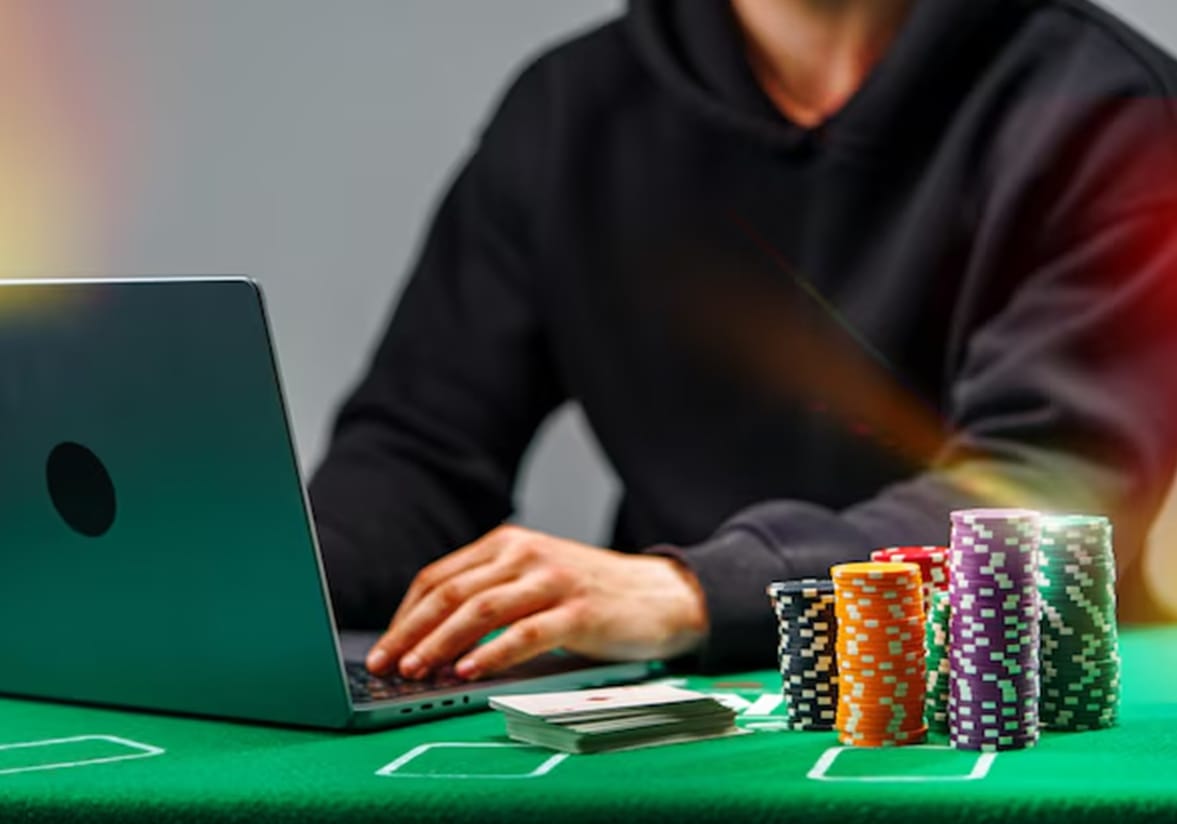 Poker lifestyle gear for both online and live players | Bluffing Monkeys